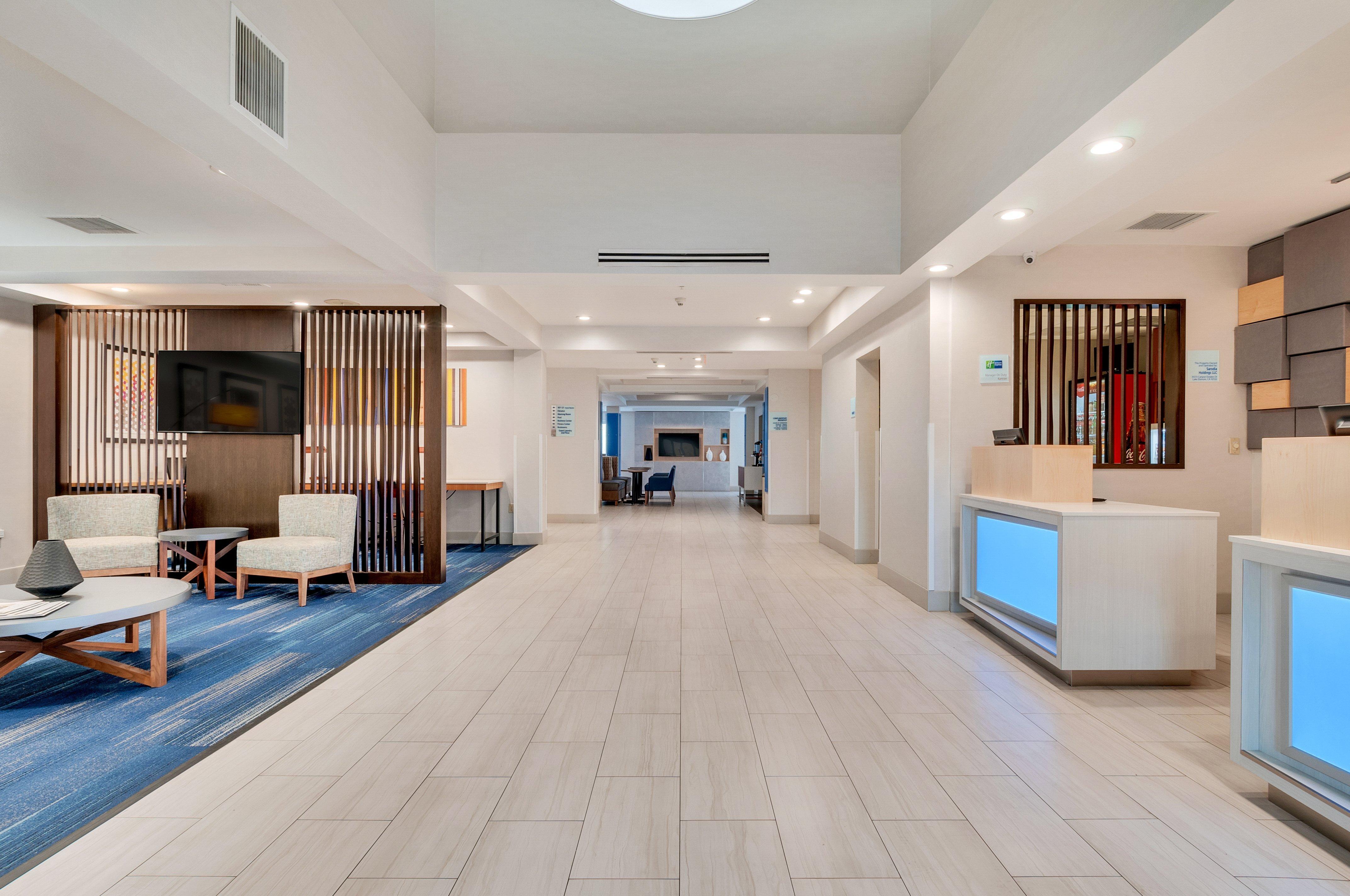 Holiday Inn Express Hotel & Suites Lake Elsinore By Ihg Ngoại thất bức ảnh