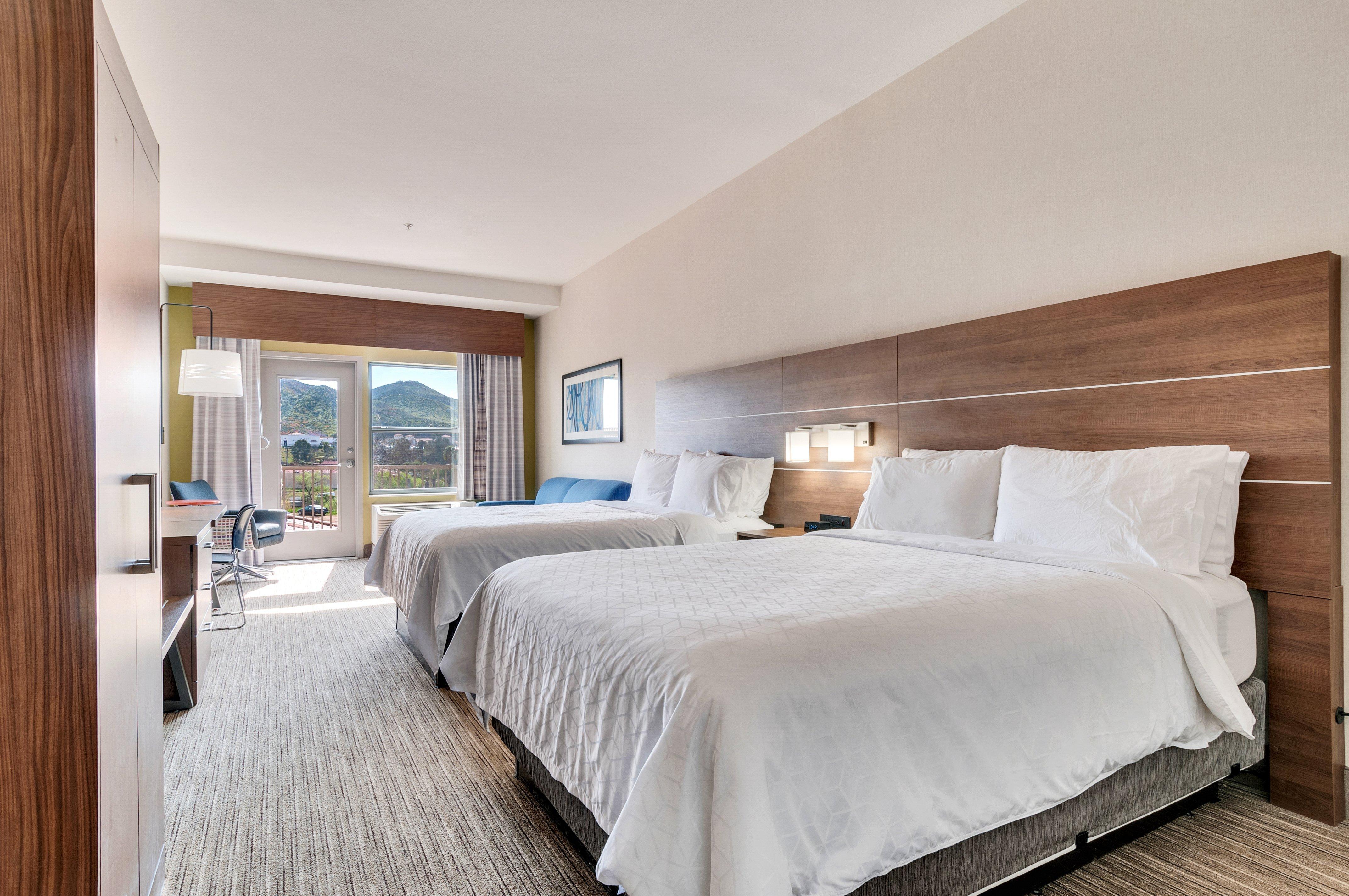 Holiday Inn Express Hotel & Suites Lake Elsinore By Ihg Ngoại thất bức ảnh